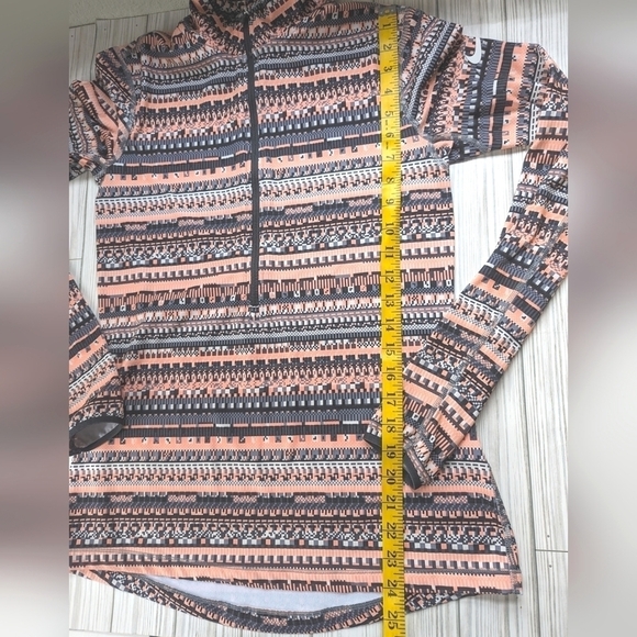 Nike Pro Dri Fit Half Zip in Aztec Peach Size Medium - Picture 8 of 10